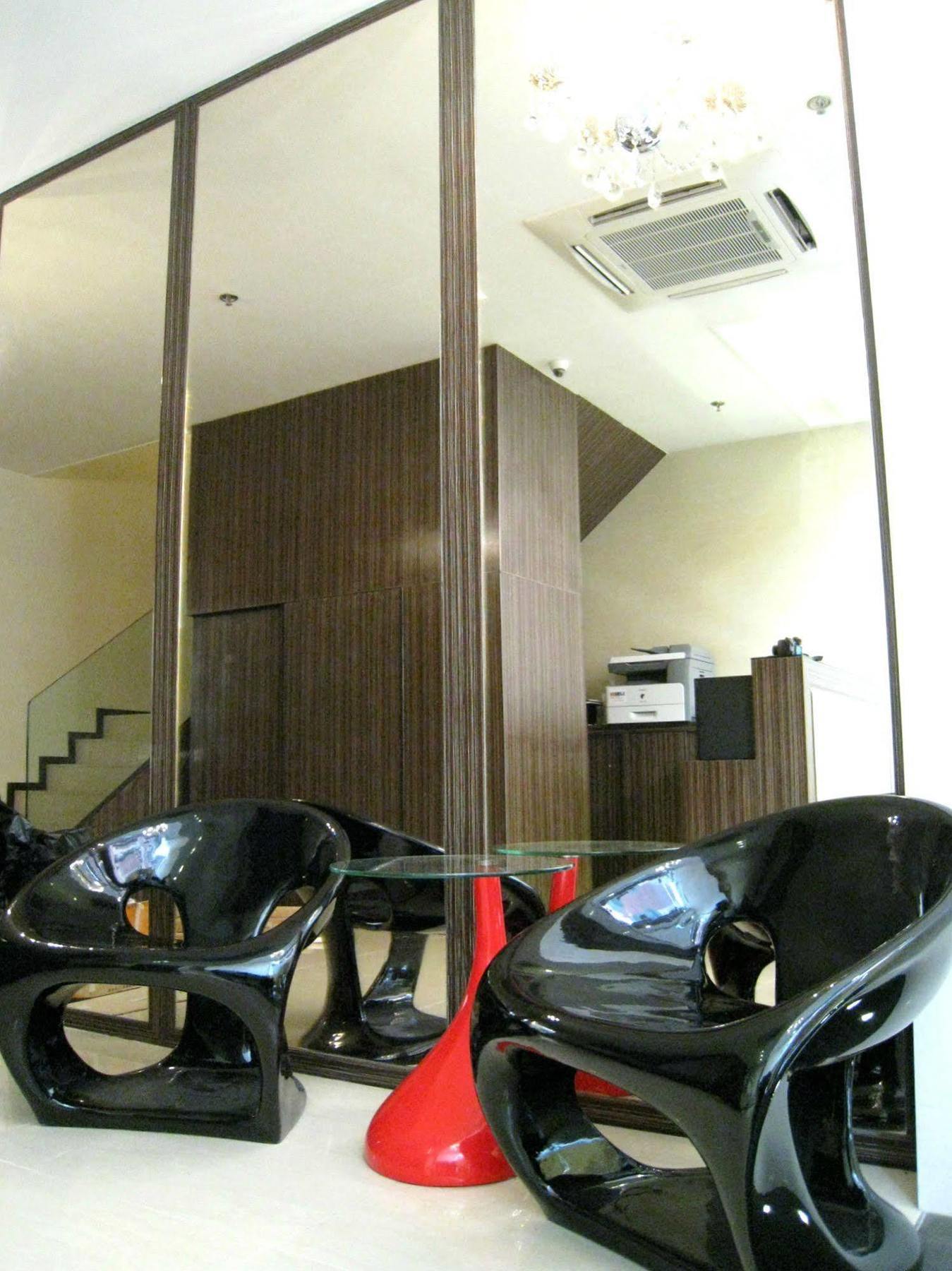 Aparthotel Mini.18 Kowloon Stadt Exterior foto